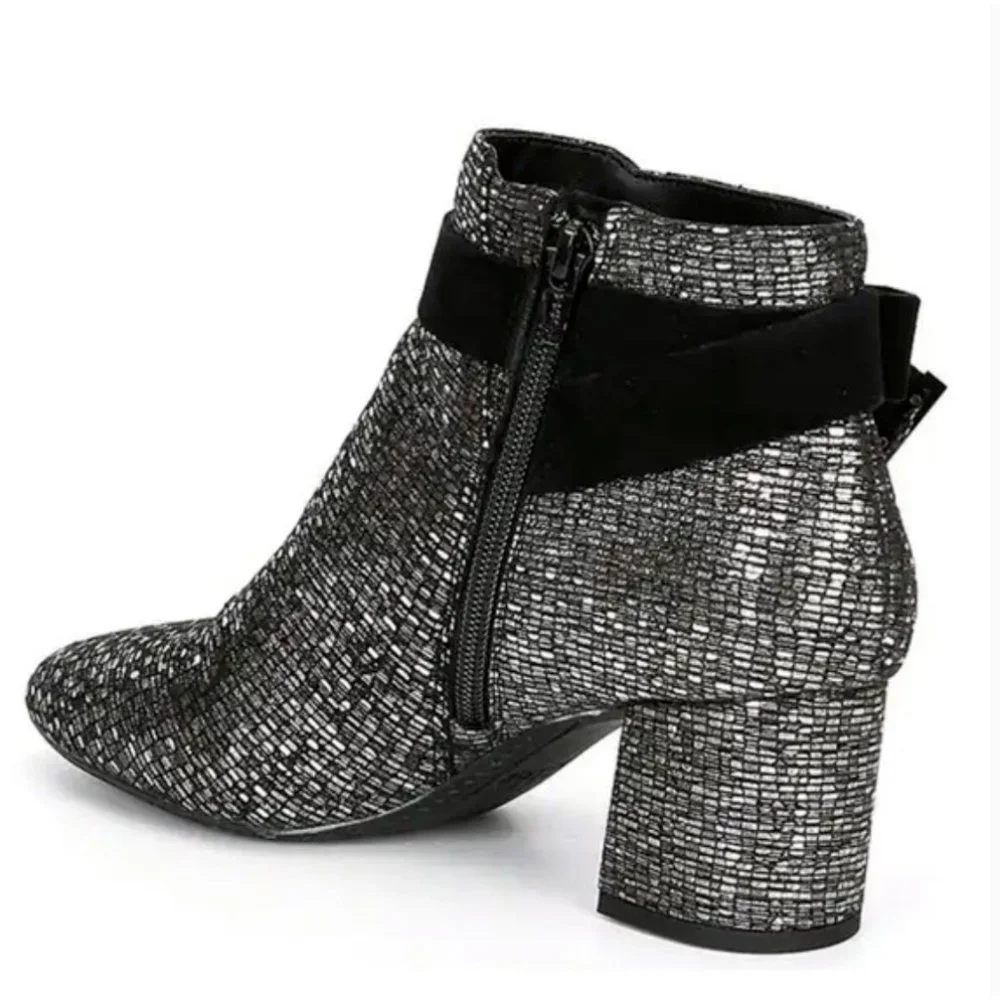 NWOB Alex Marie Mayleen Metallic Leather Ankle Bow Block Heel Booties - 6M - Picture 2 of 9